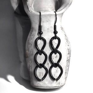 5 For $25💫Alternative Black Biker Chain Links Dangles Earrings
